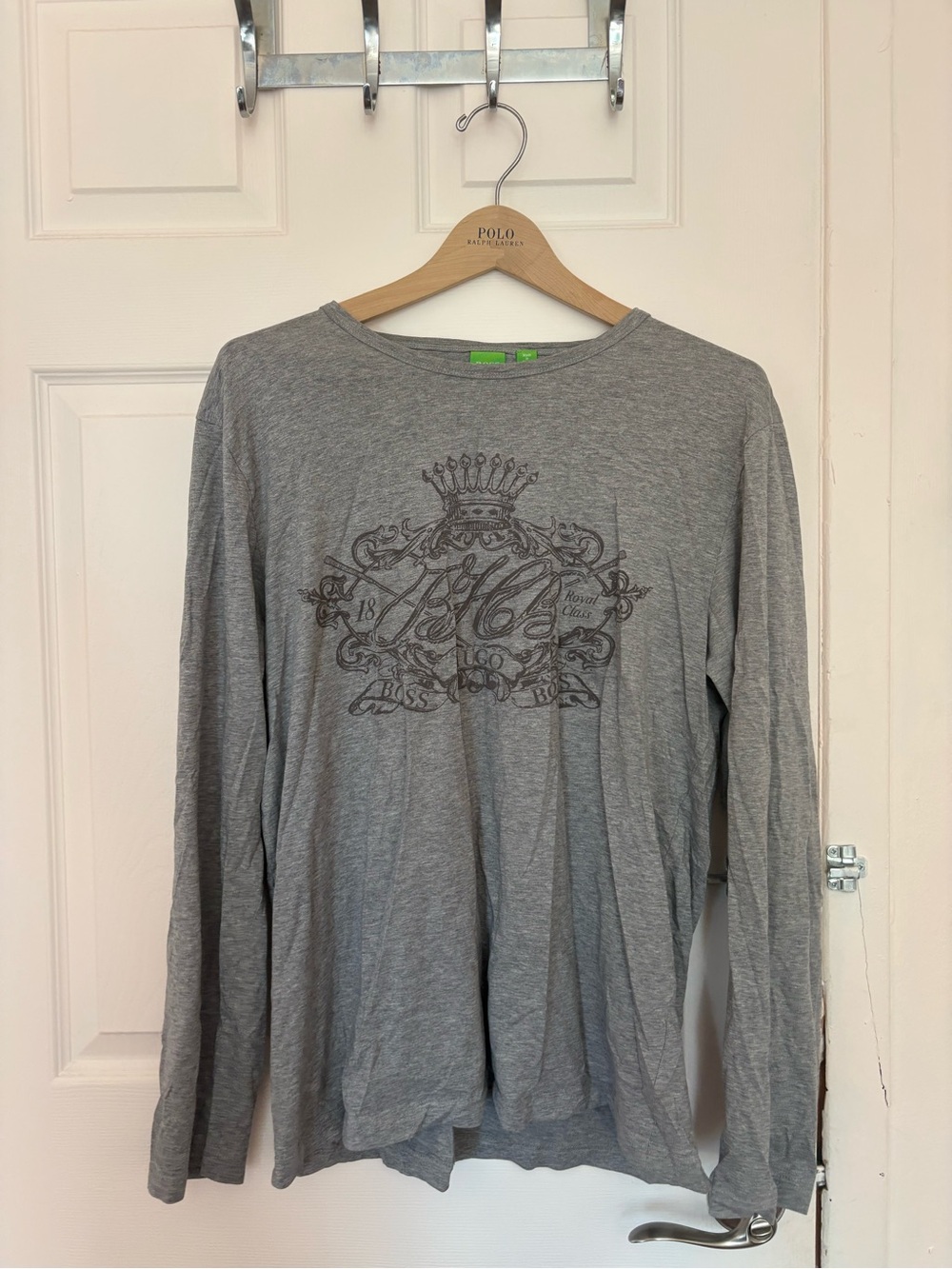 Hugo Boss Light Grey Crewneck Tee with Dark Graphic Crest - Picture 3 of 4